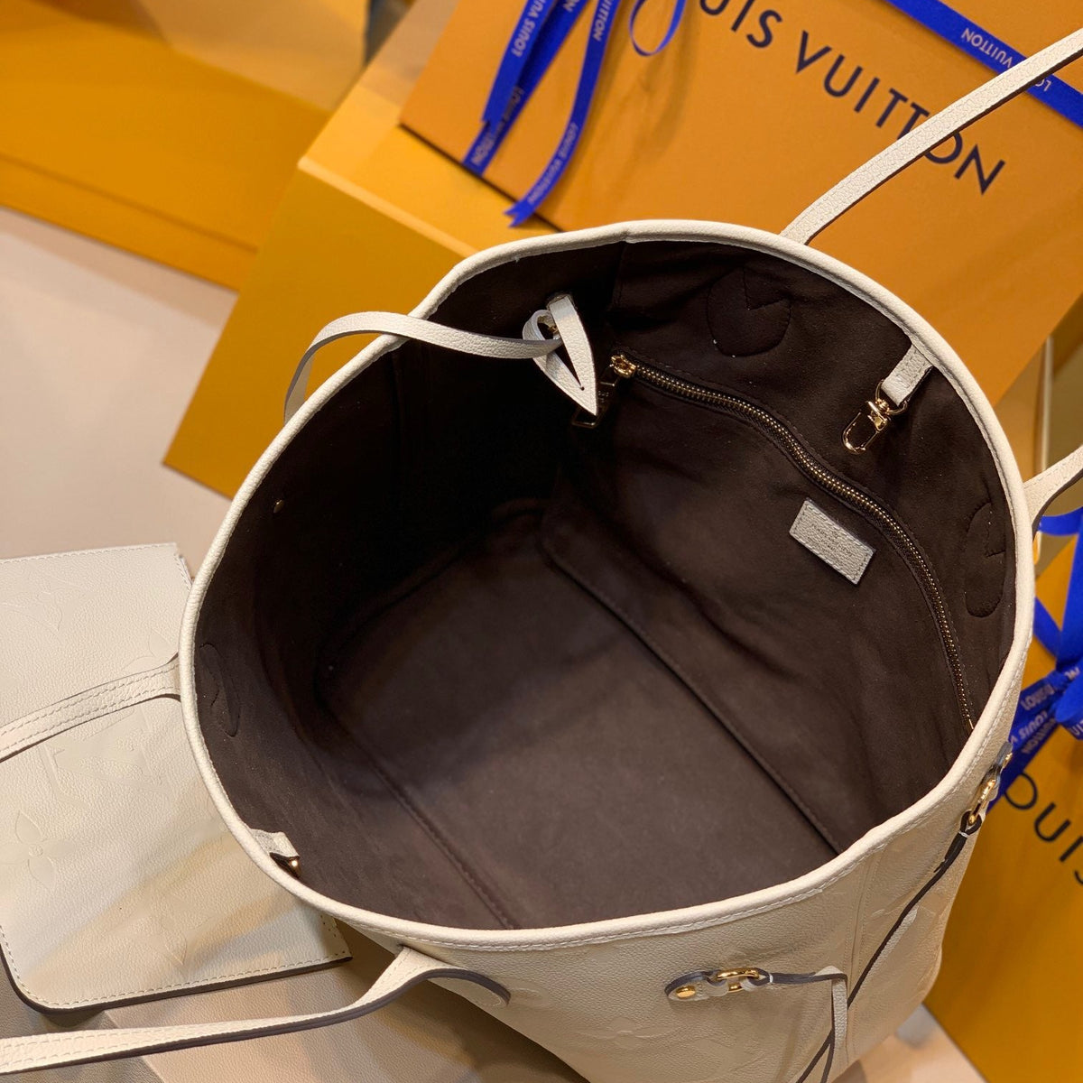 LOU NEVERFULL MM BAG
