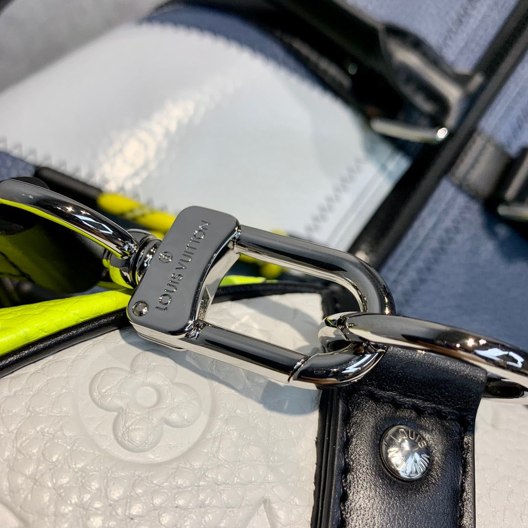 LOU KEEPALL BANDOULIÈRE 50 BAG