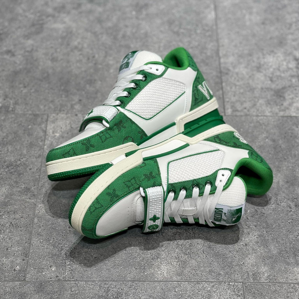 LOU TRAINERS