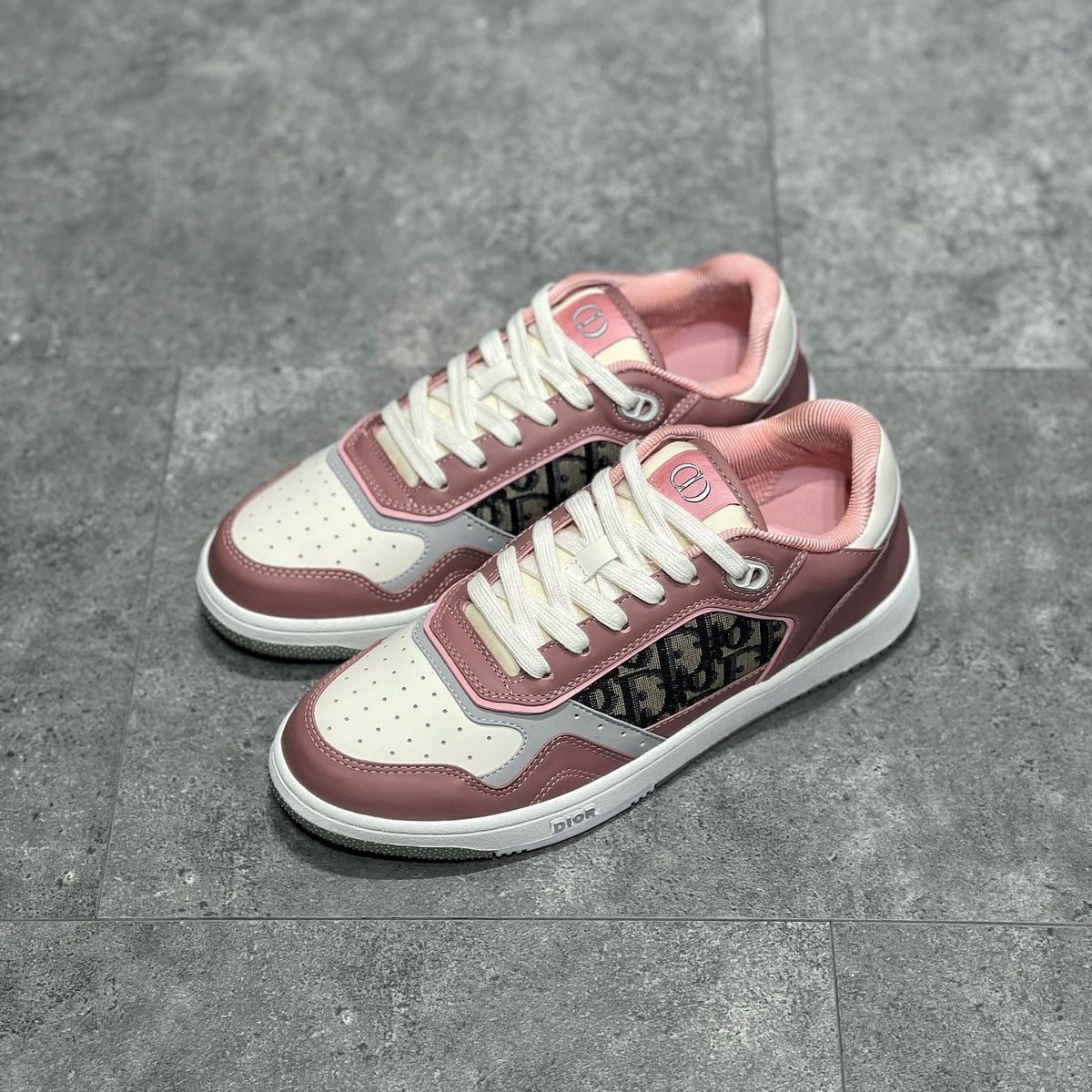 CD B27 SNEAKERS