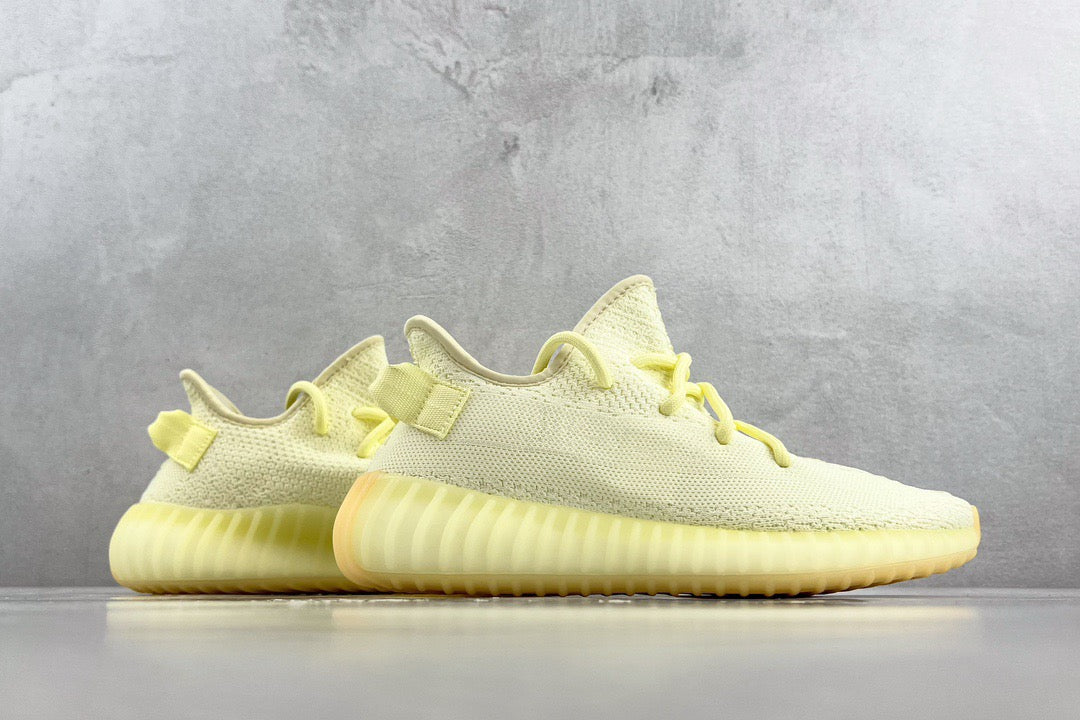YEEZY BOOST 350 V2