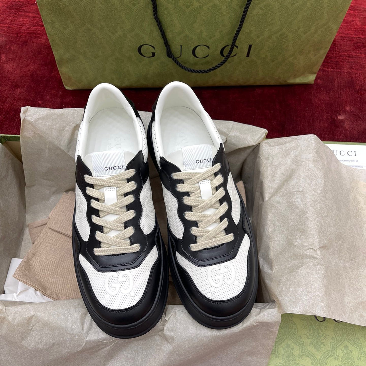 GG SUPREME TRAINERS