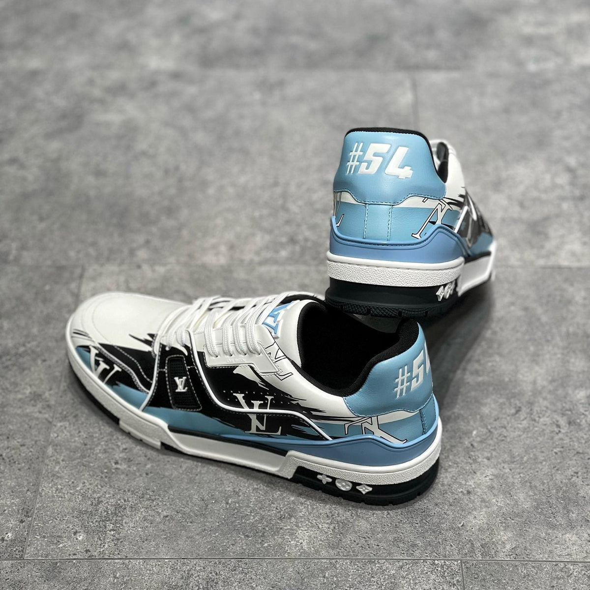 LOU TRAINERS