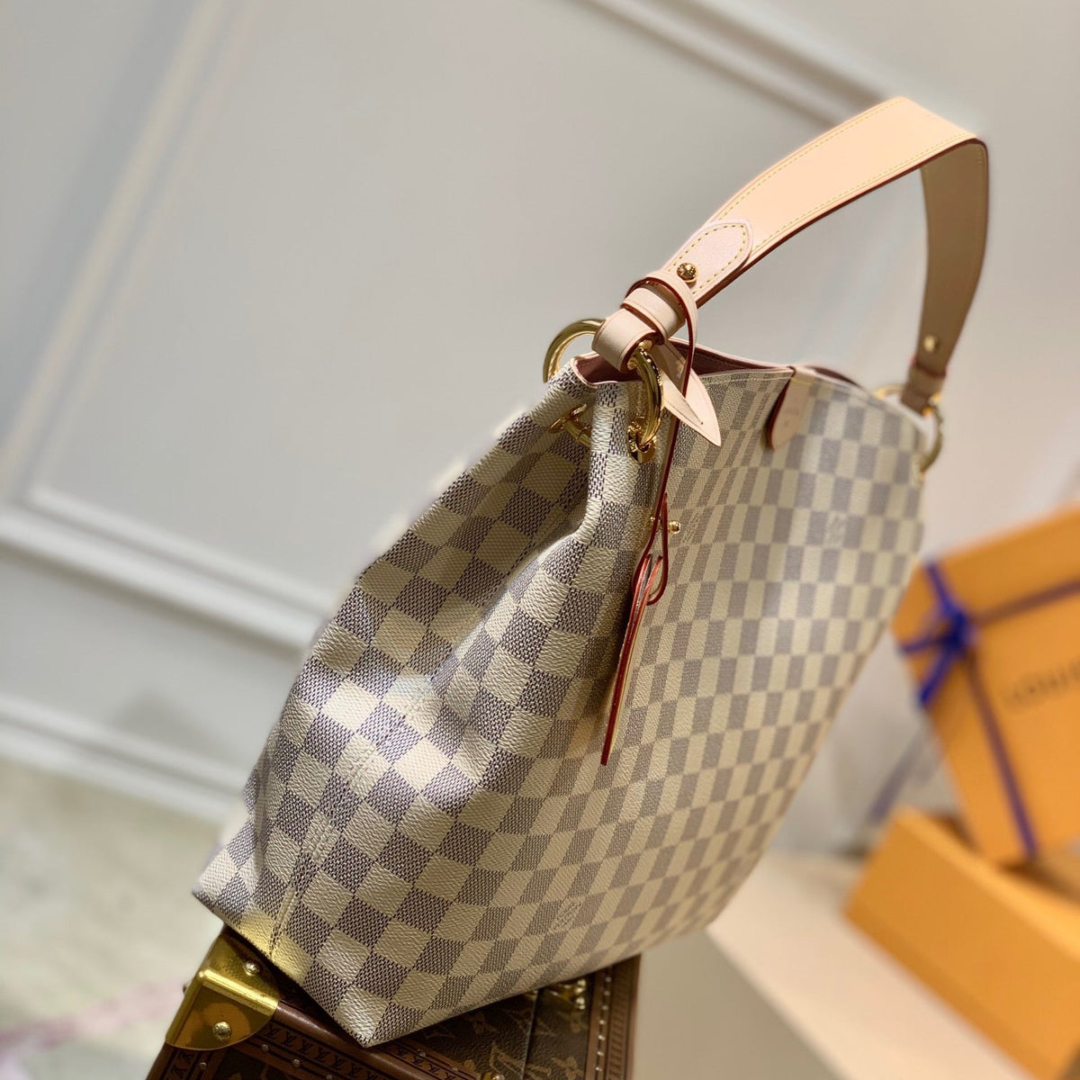 LOU GRACEFUL PM HOBO BAG