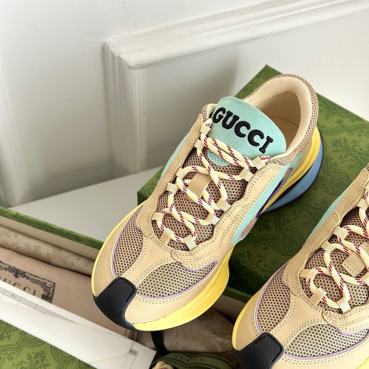 GG RUN TRAINERS