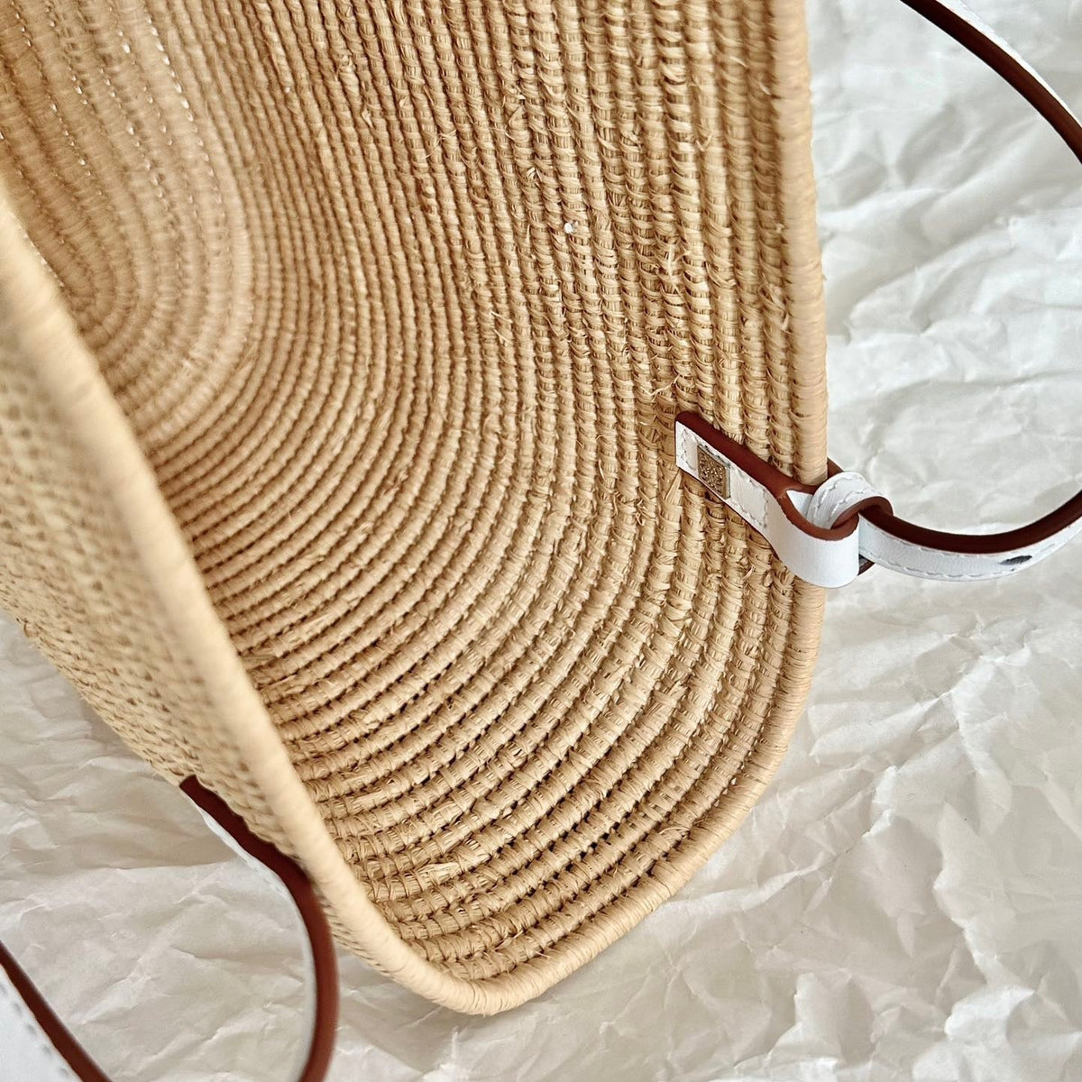 LOEW SMALL SQUARE BASKET BAG