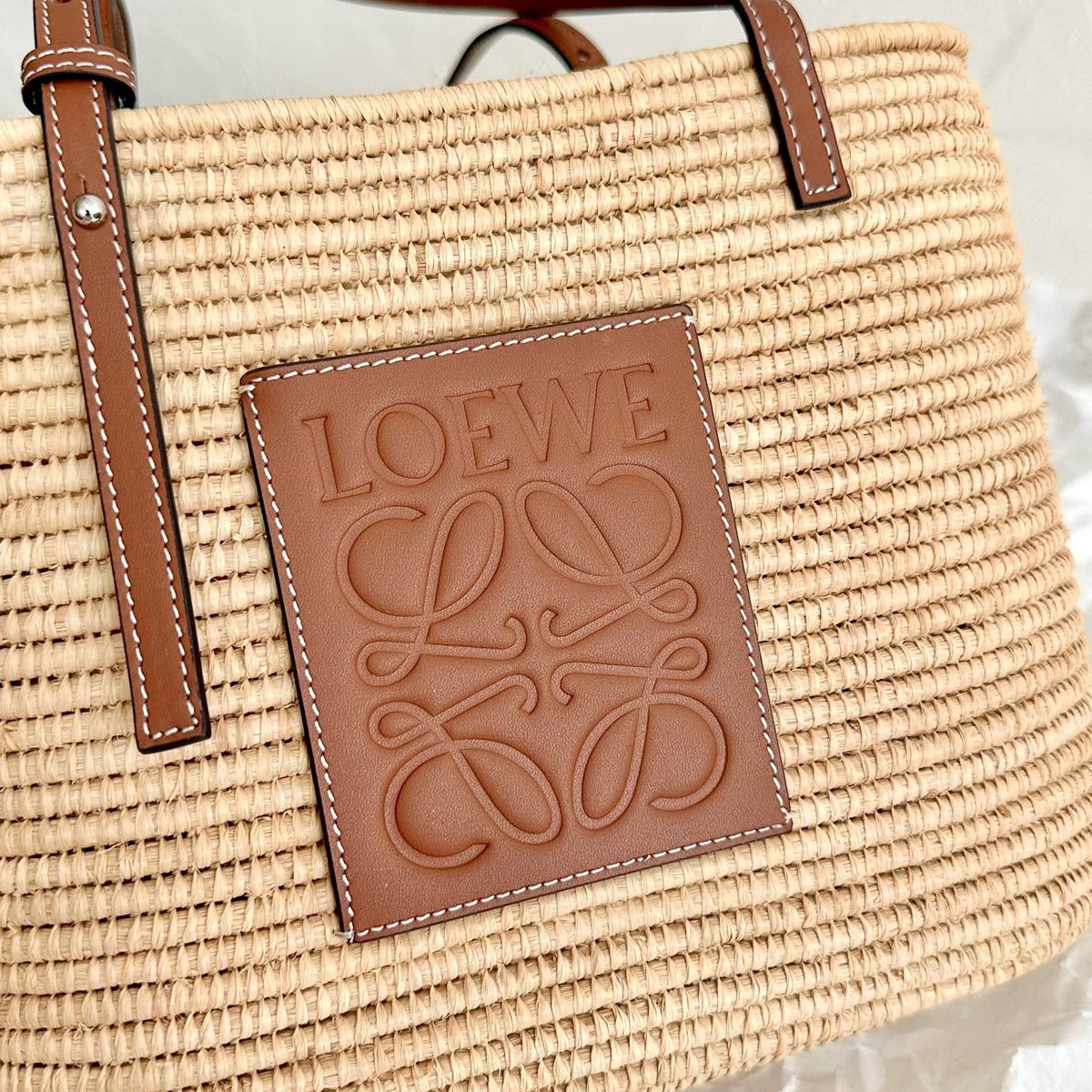 LOEW SMALL SQUARE BASKET BAG