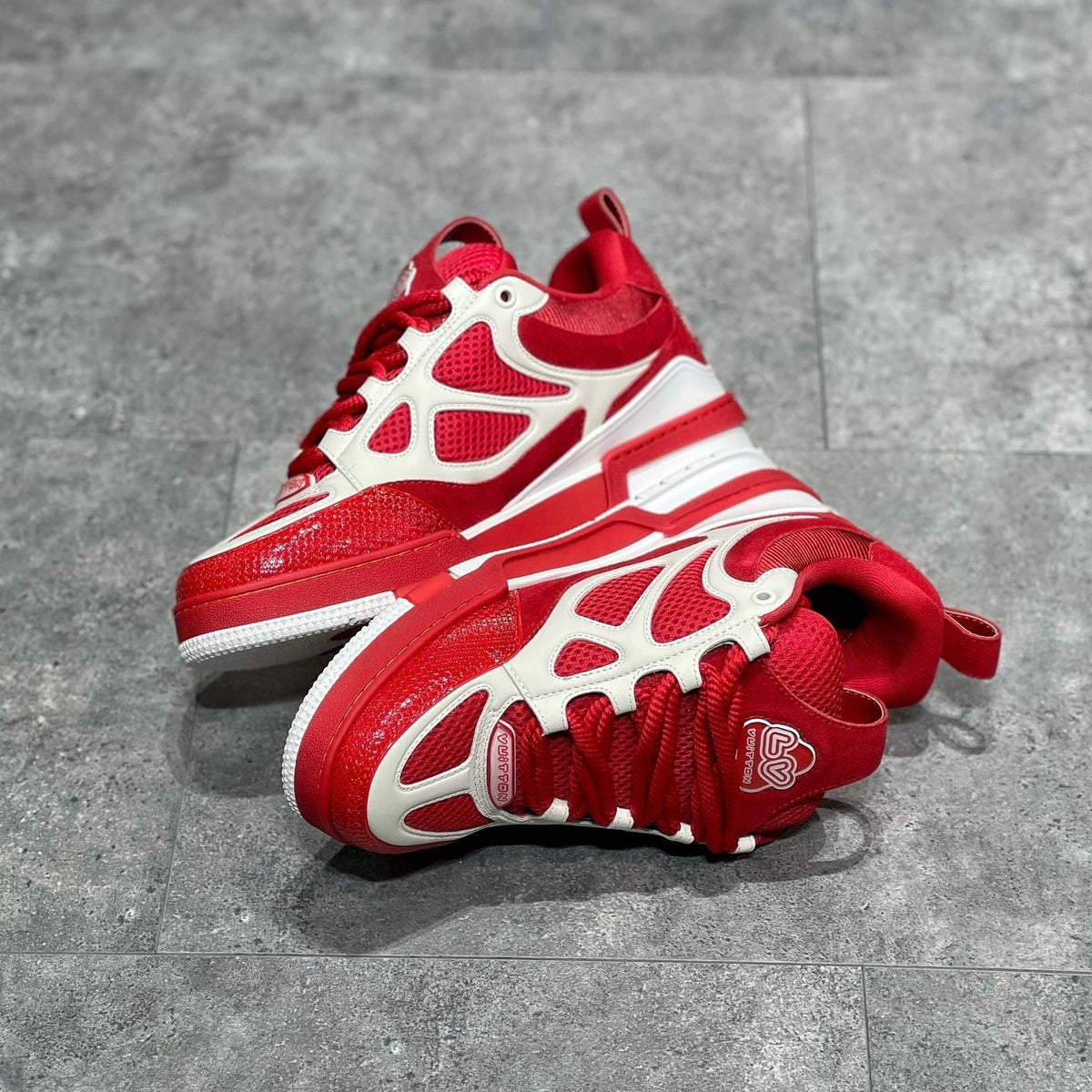 LOU TRAINERS