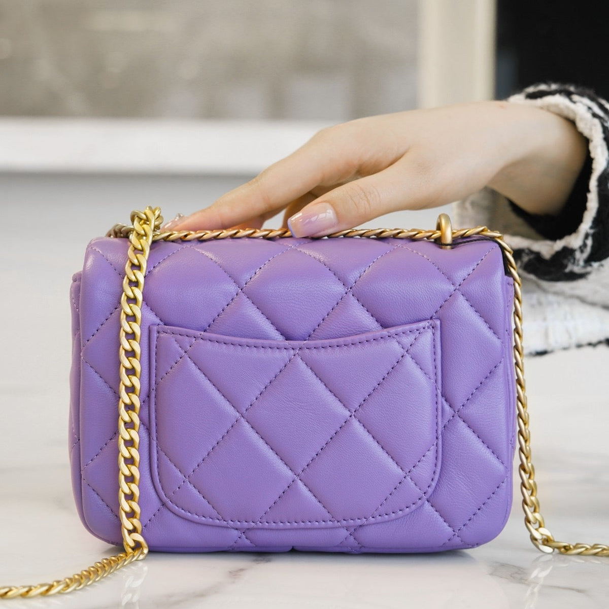 CC MINI FLAP BAG