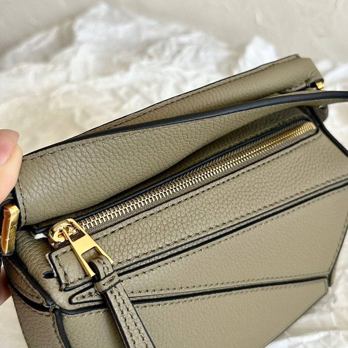 LOEW MINI PUZZLE EDGE BAG
