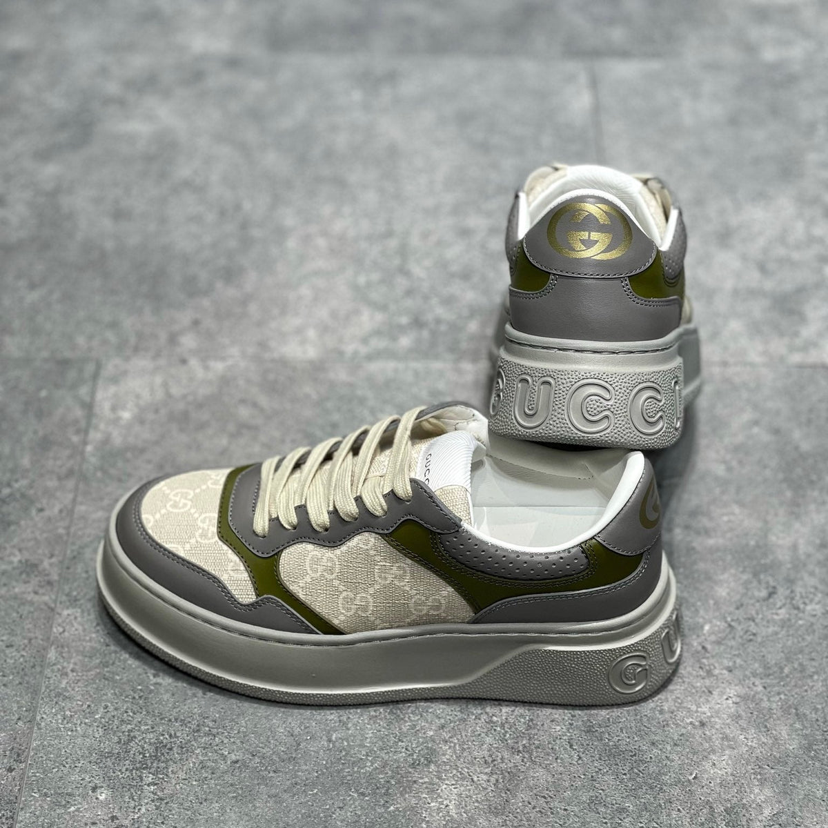 GG SNEAKER
