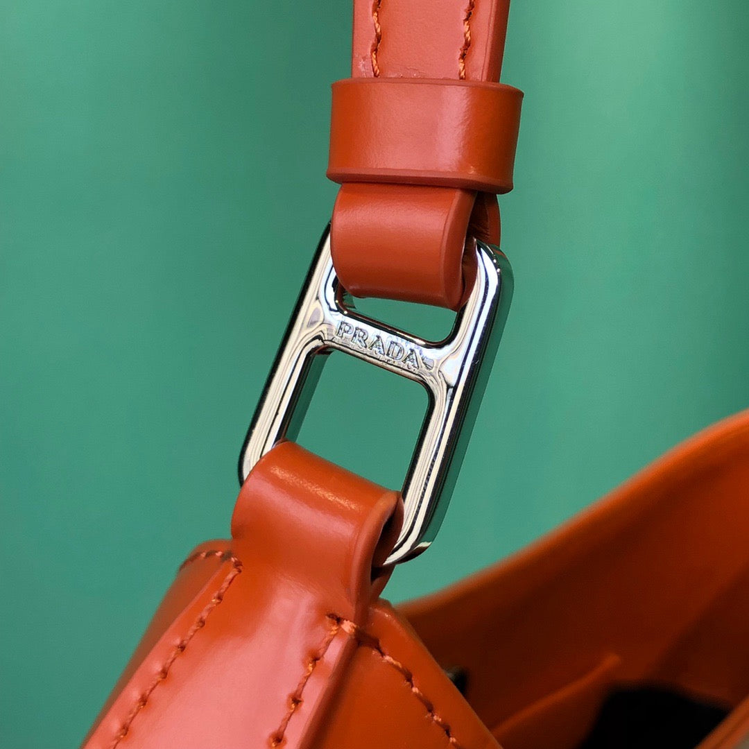 PD CLEO SHOULDER BAG
