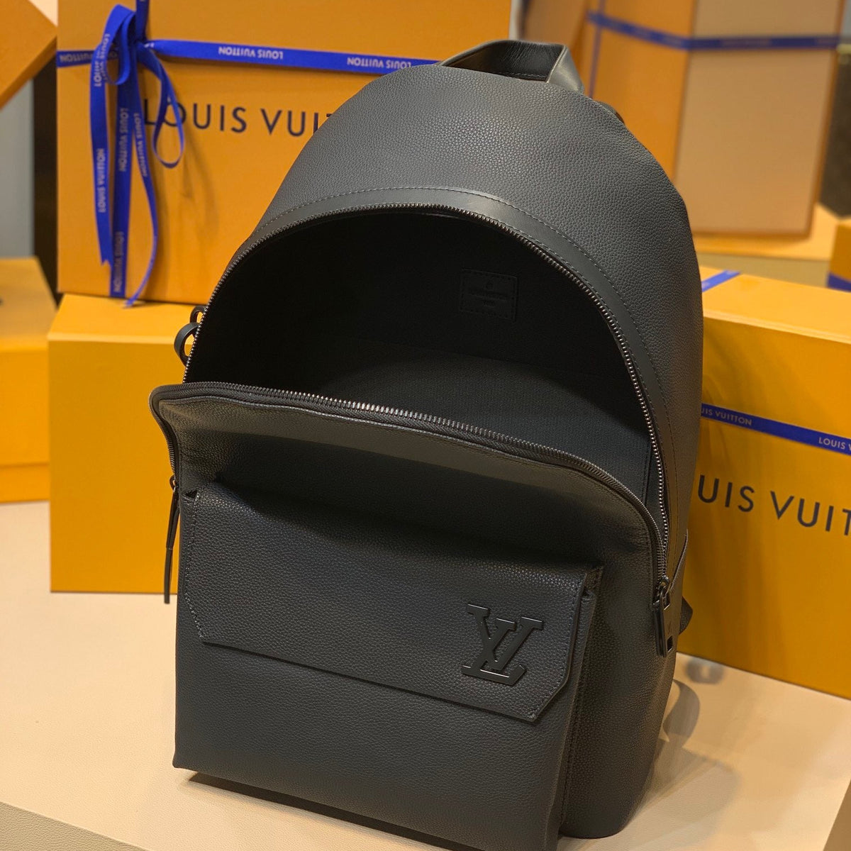 LOU AEROGRAM BACKPACK