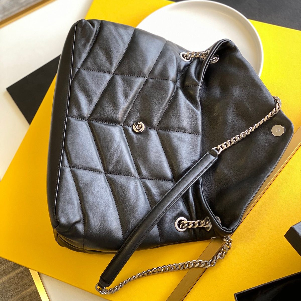 SL MEDIUM BAG IN QUILTED LAMBSKIN