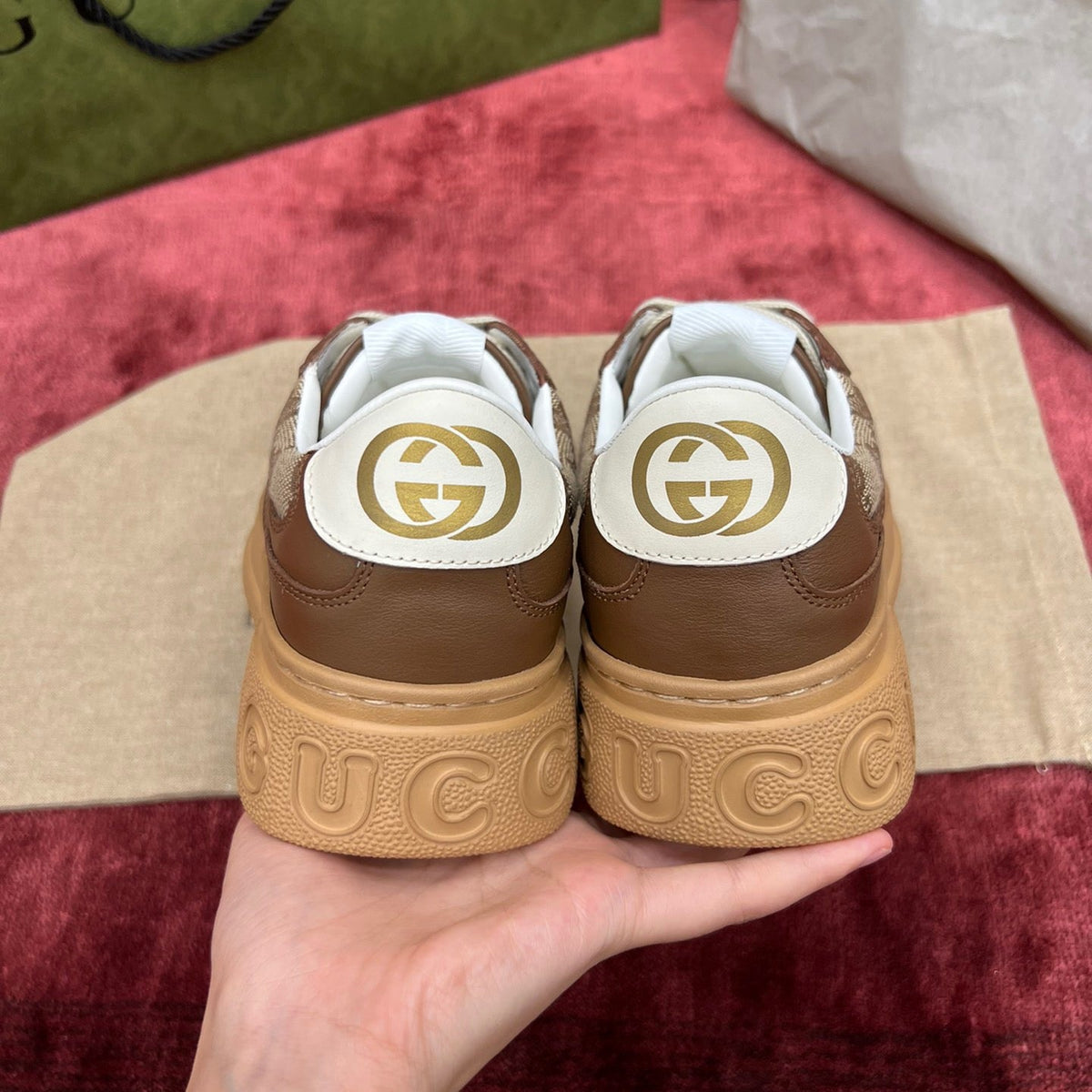 GG EMBOSSED SNEAKER