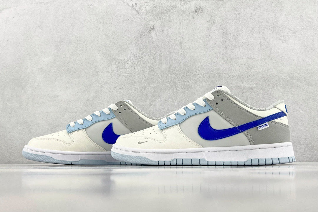 DUNK LOW IVORY HYPER ROYAL