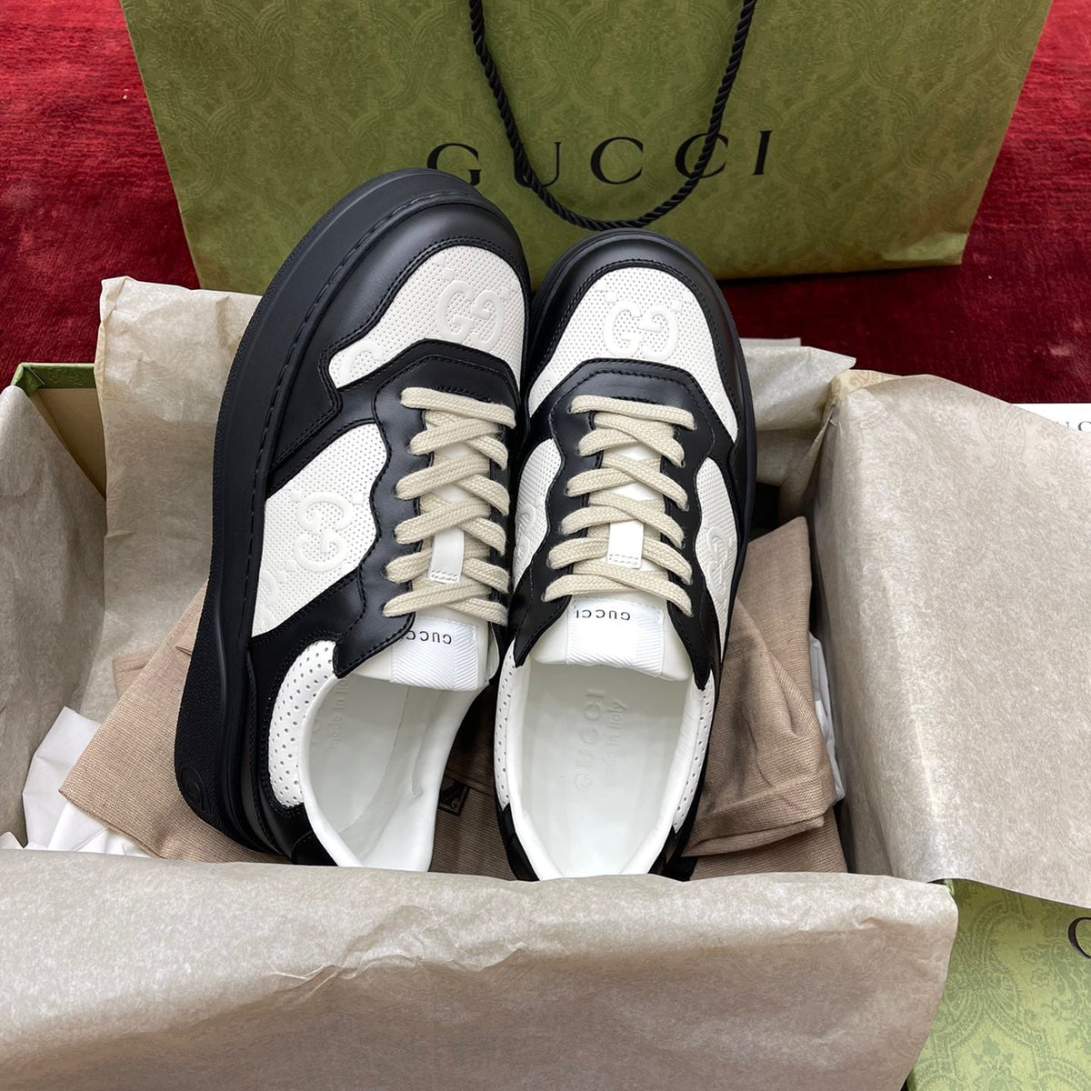 GG SUPREME TRAINERS