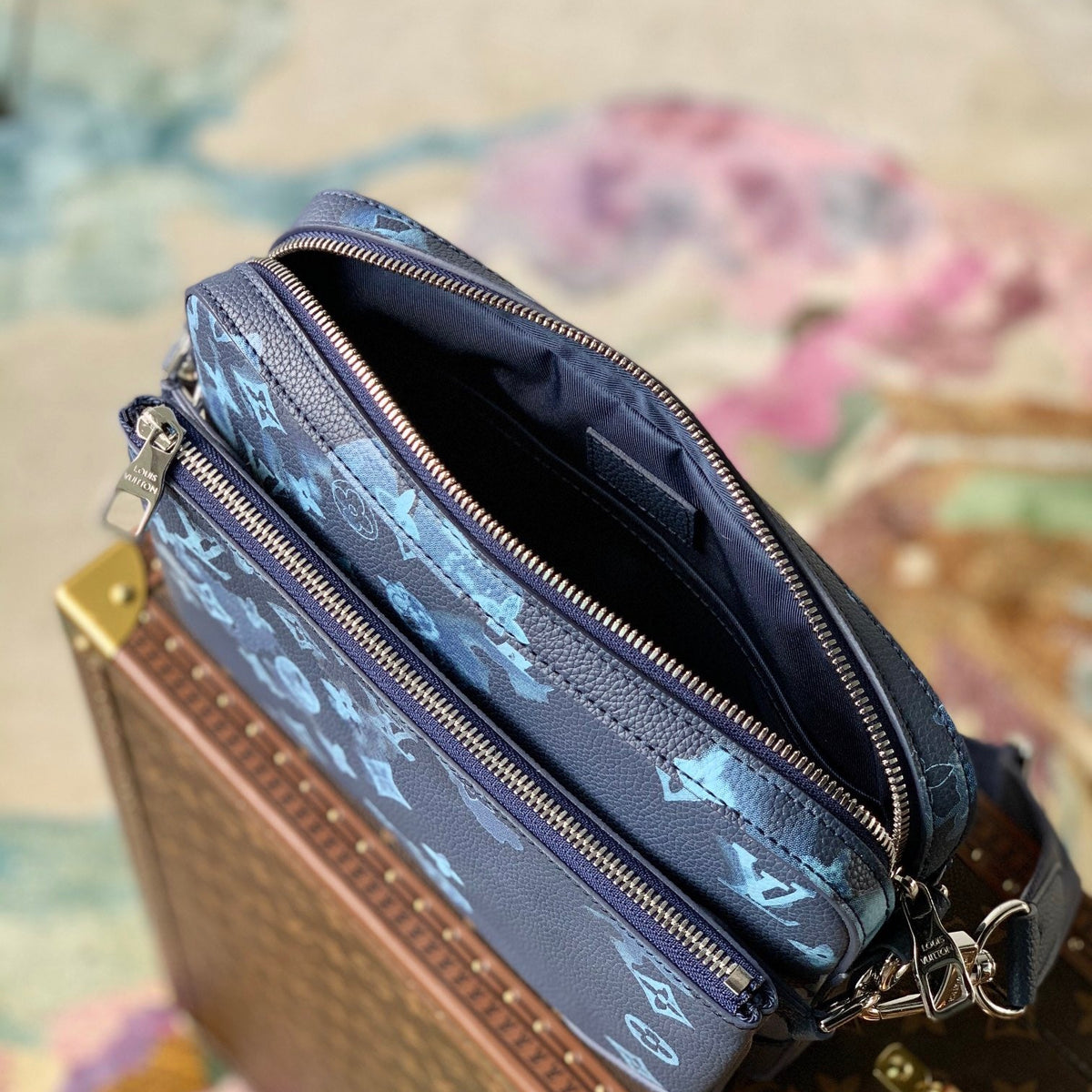 LOU TRIO MESSENGER BAG