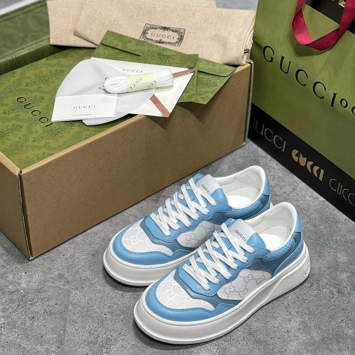 GG SNEAKER