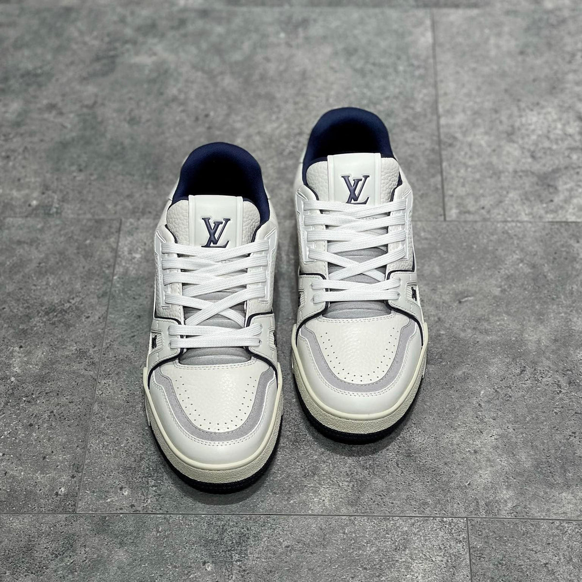 LOU TRAINERS