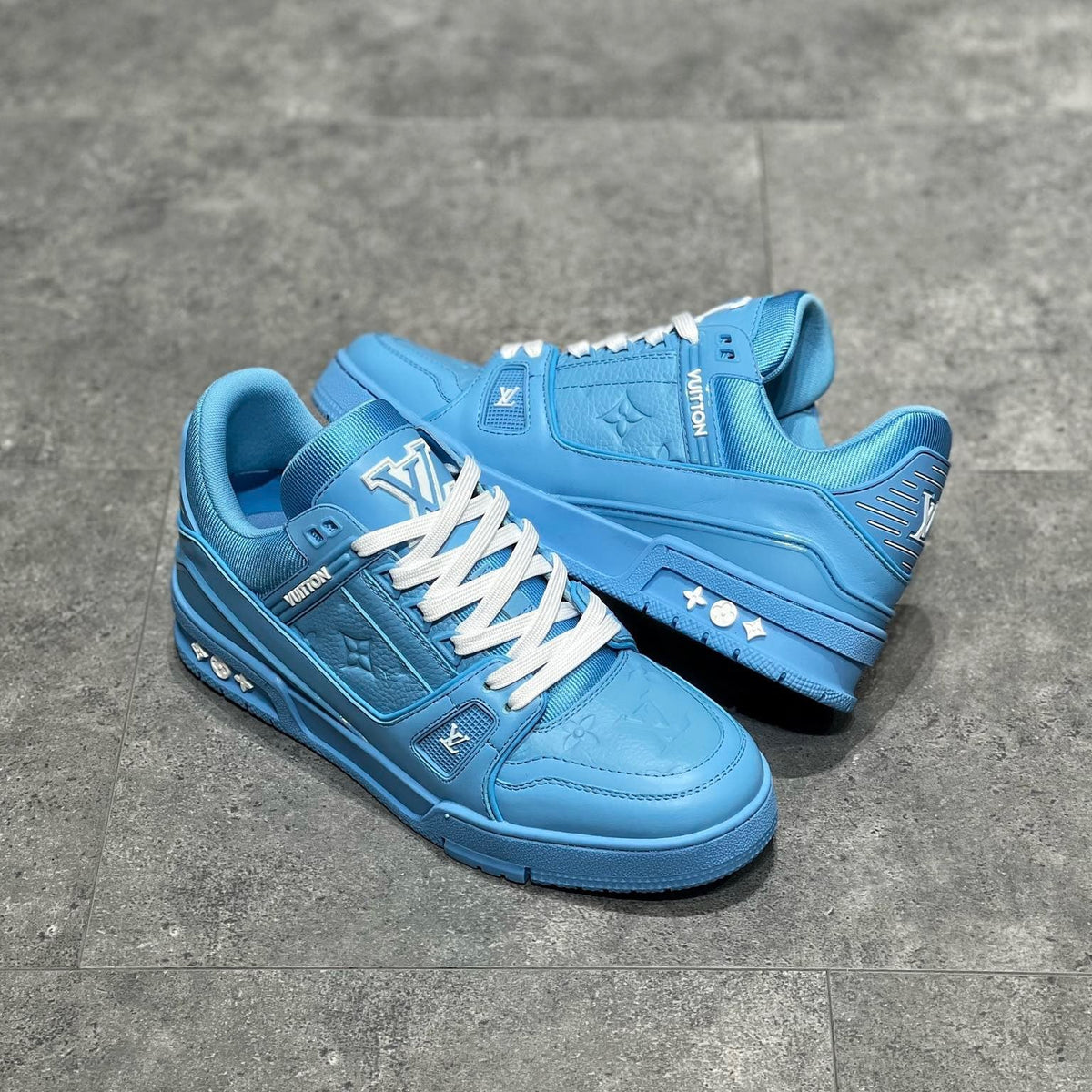 LOU TRAINERS