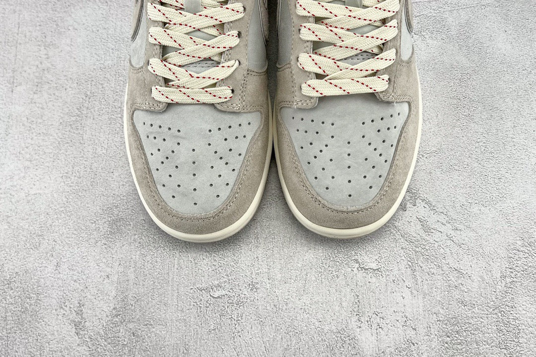 DUNK LOW x OTOMO KATUSHIRO