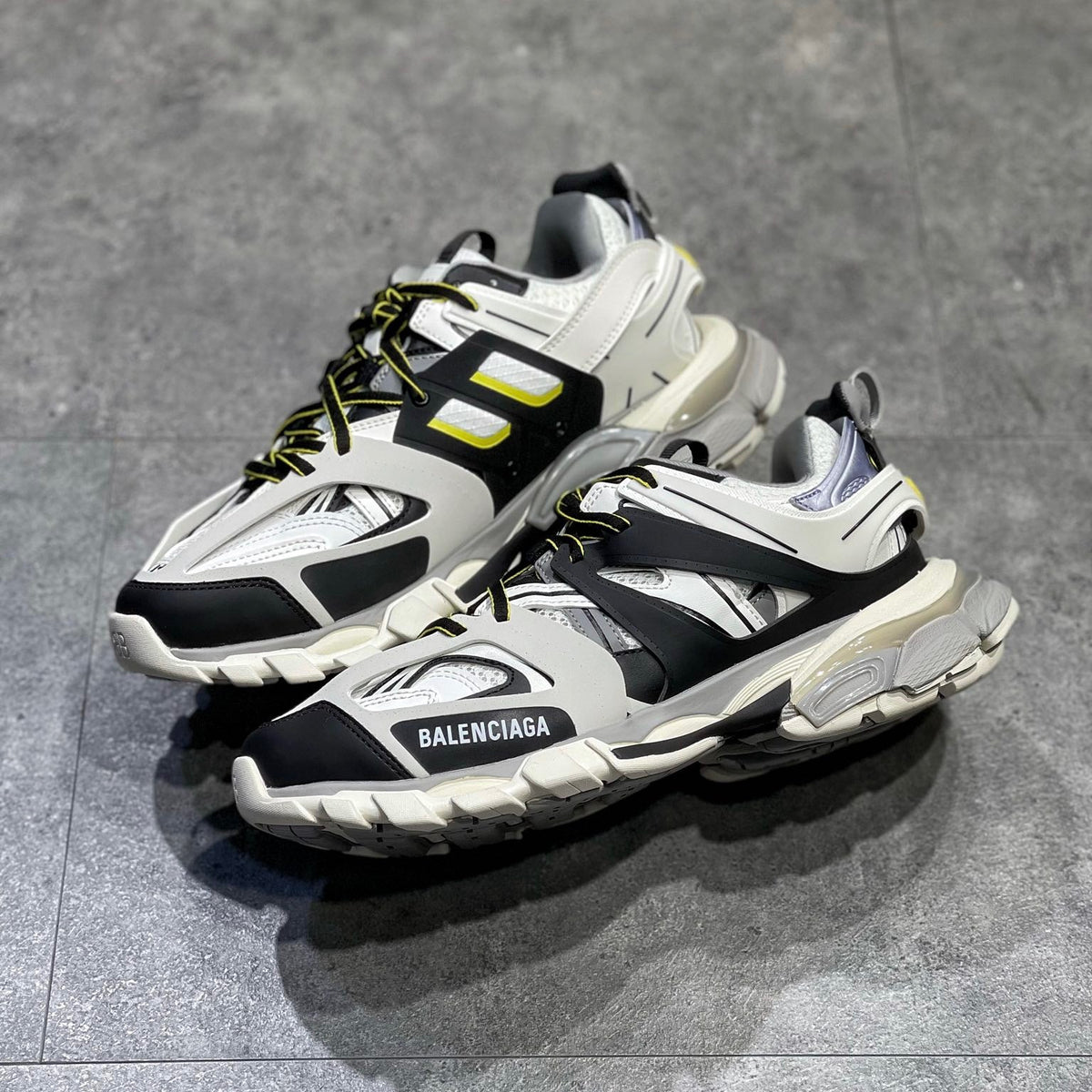 BAL TRACK 3.0 SNEAKERS