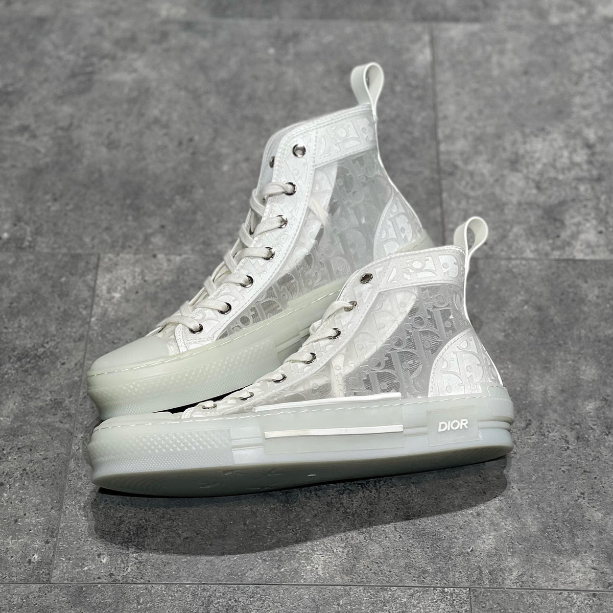 CD B23 SNEAKERS