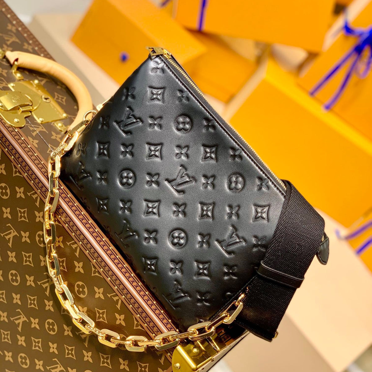 LOU COUSSIN PM BAG