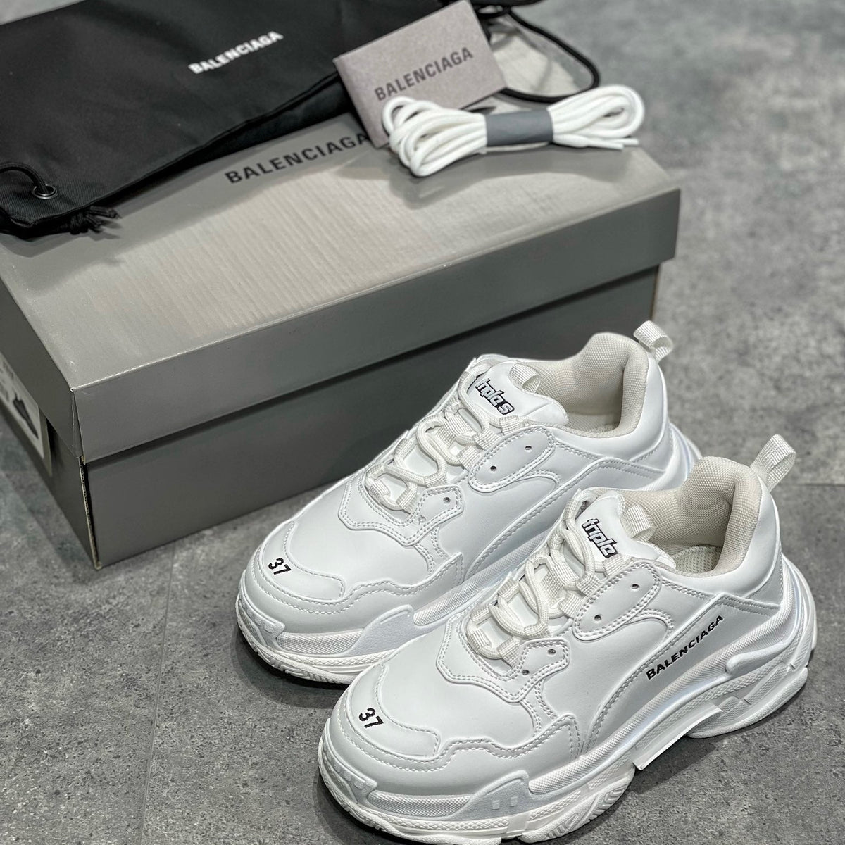 BAL TRIPLE S SNEAKER