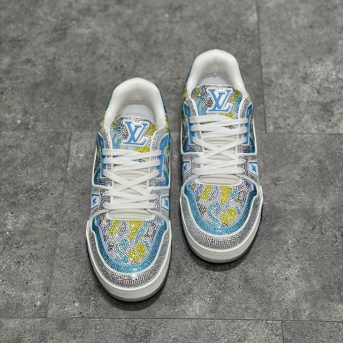 LOU TRAINERS