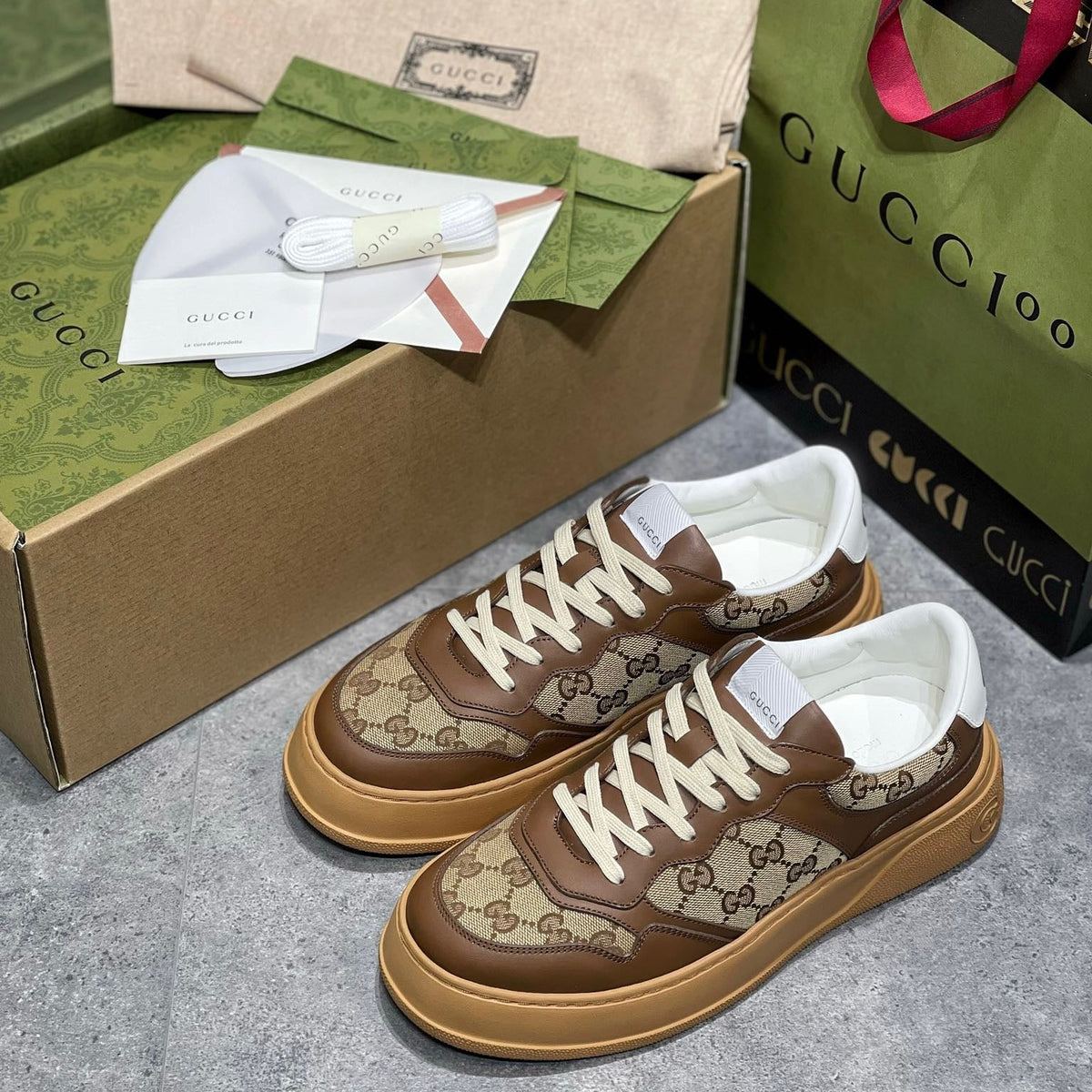 GG SNEAKER