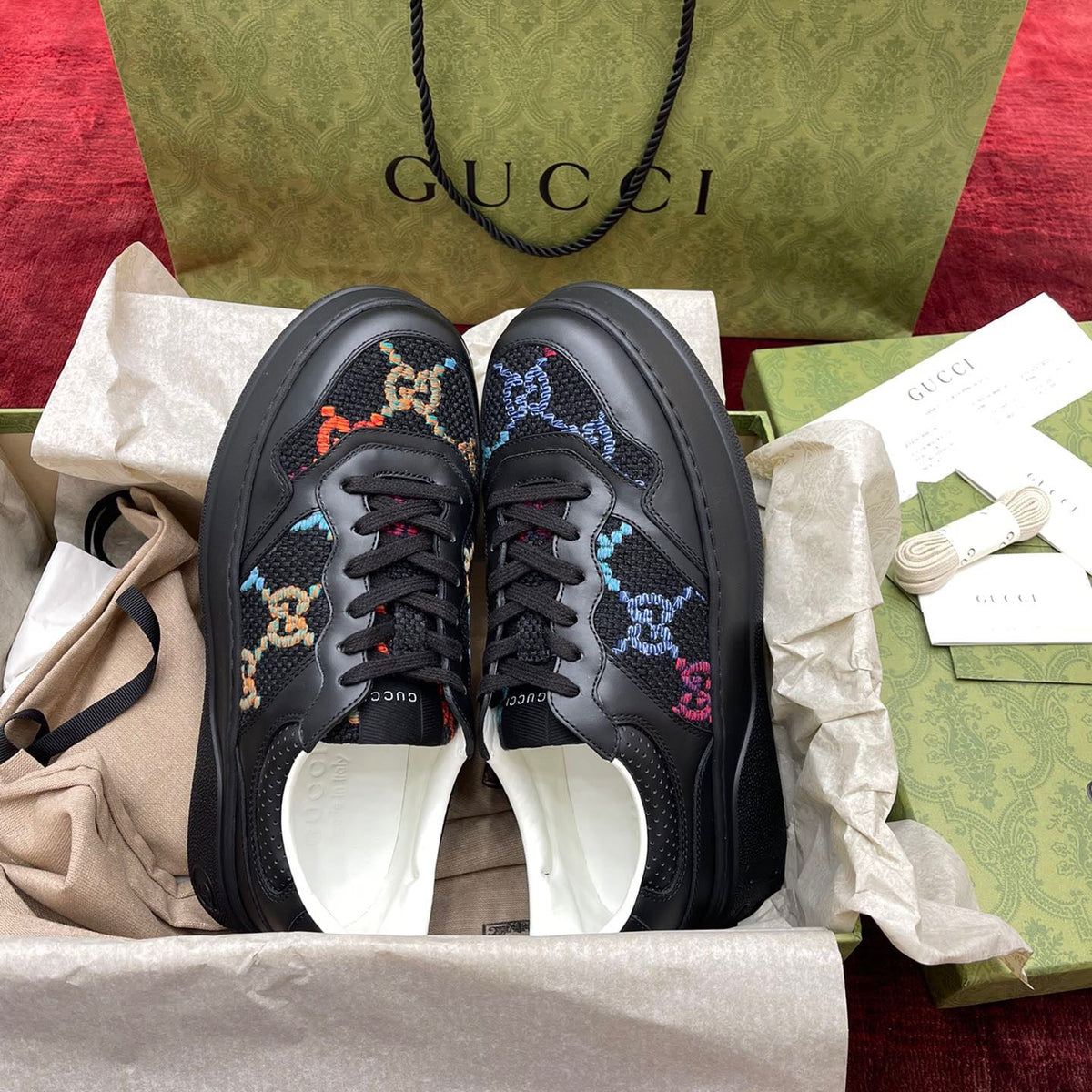 GG SUPREME TRAINERS