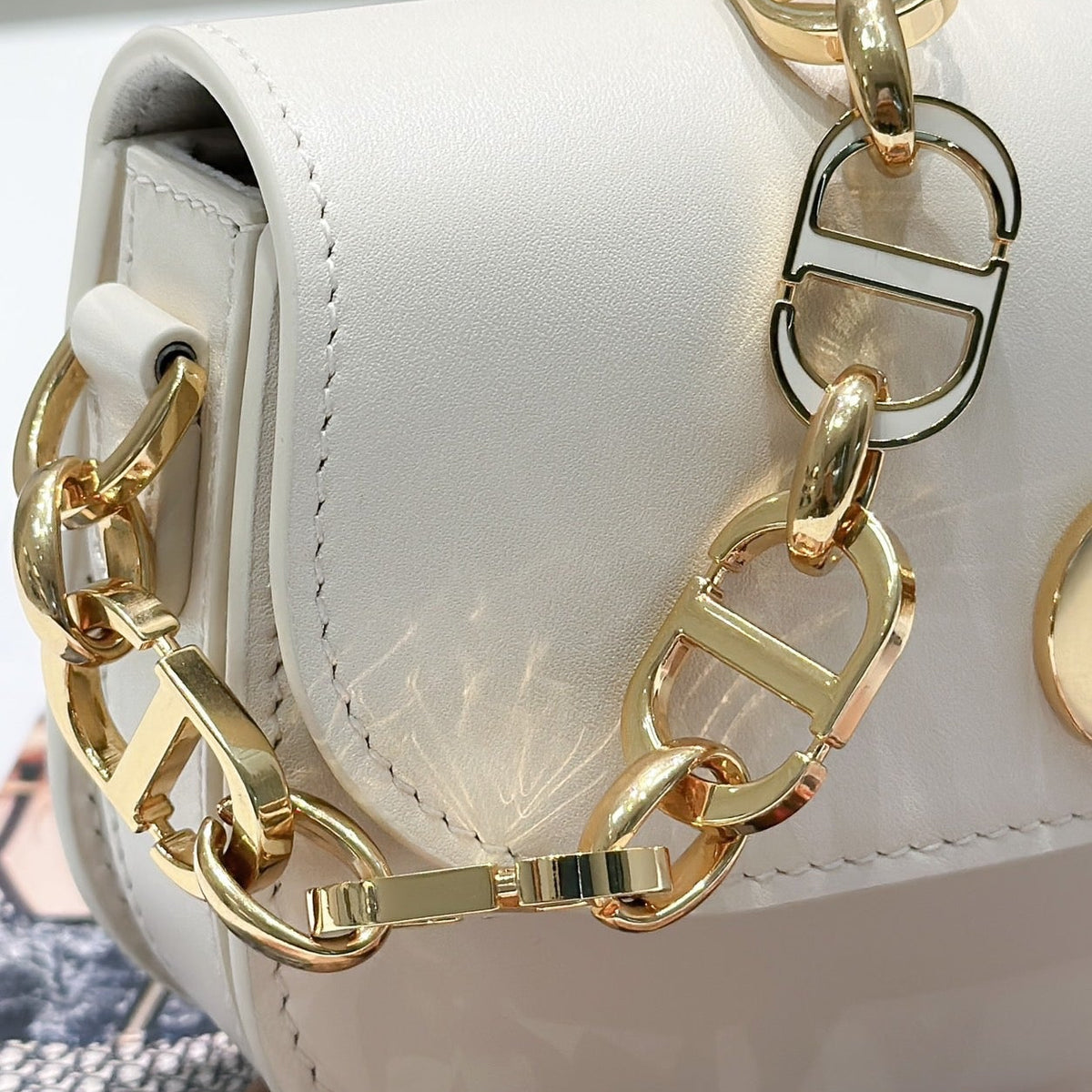 CD SMALL 30 MONTAIGNE AVENUE BAG