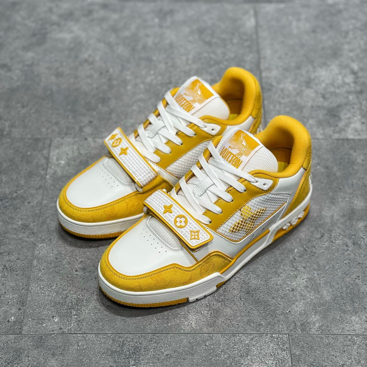LOU TRAINERS