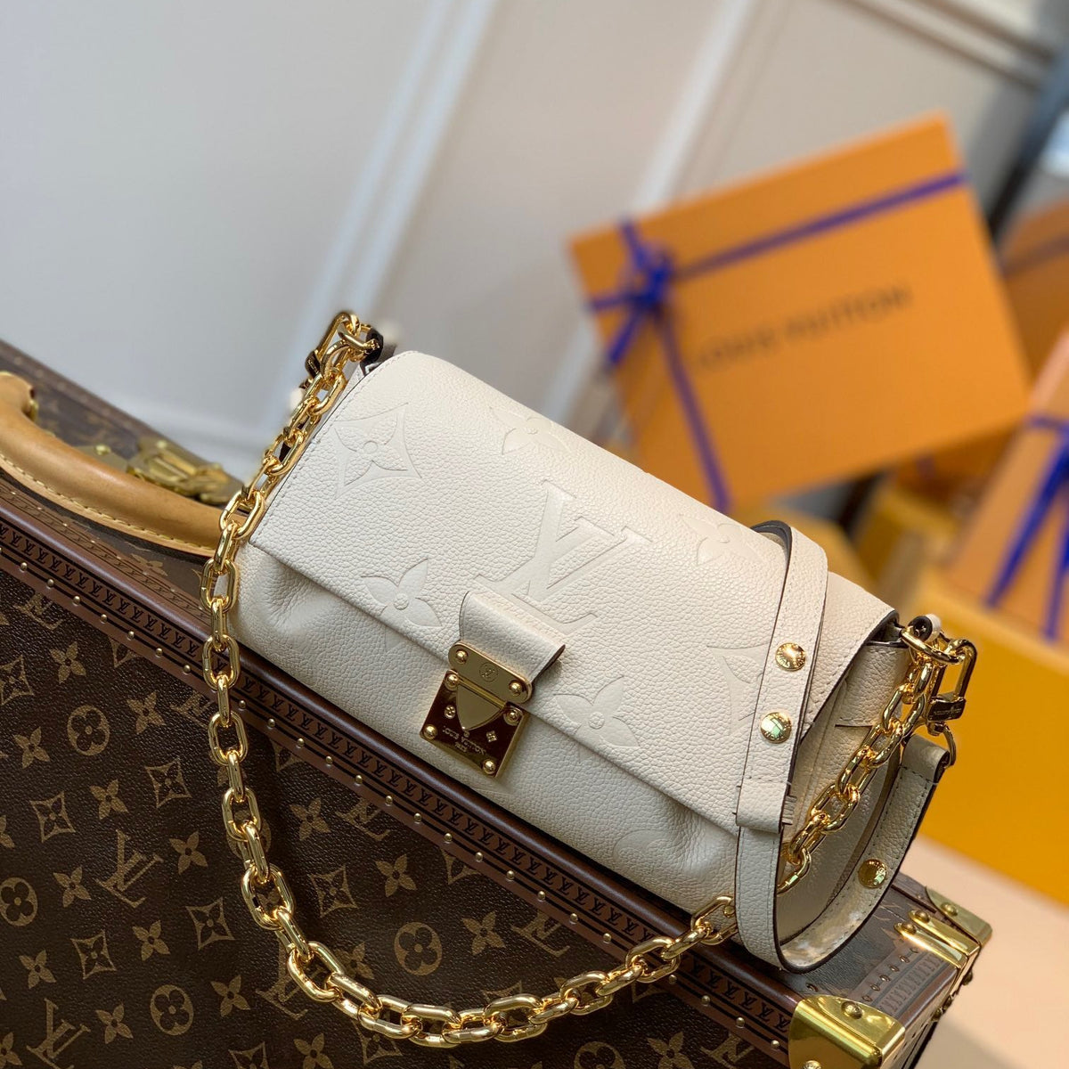 LOU FAVOURITE BAG