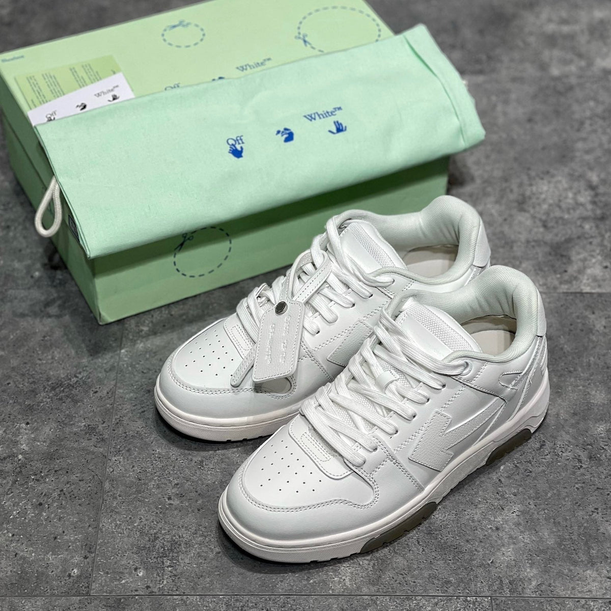 OFF W OUT OF OFFICE SNEAKERS