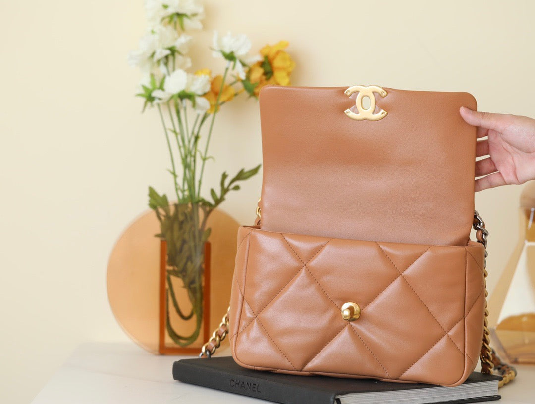 CC 19 BAG