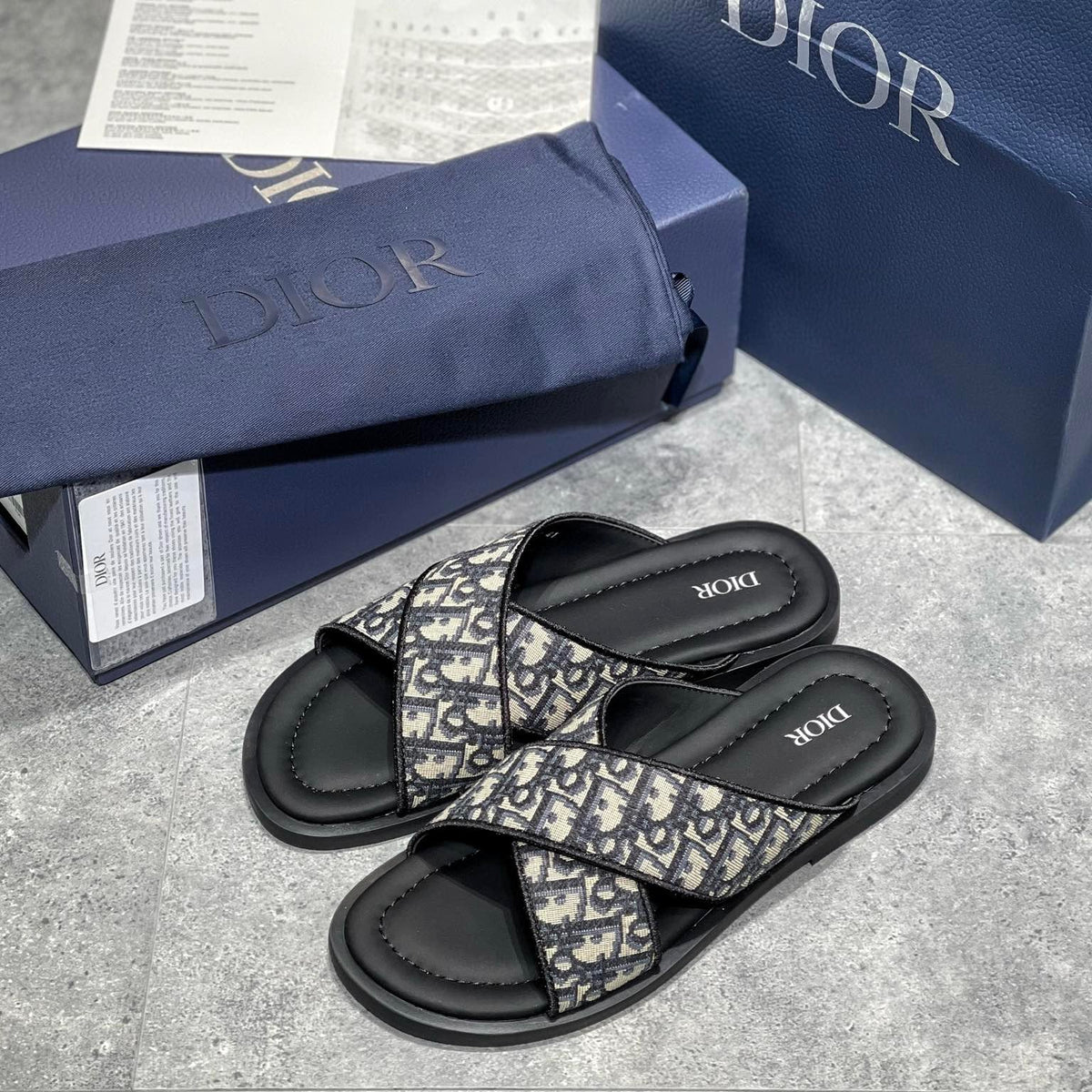 CD ALIAS SANDAL
