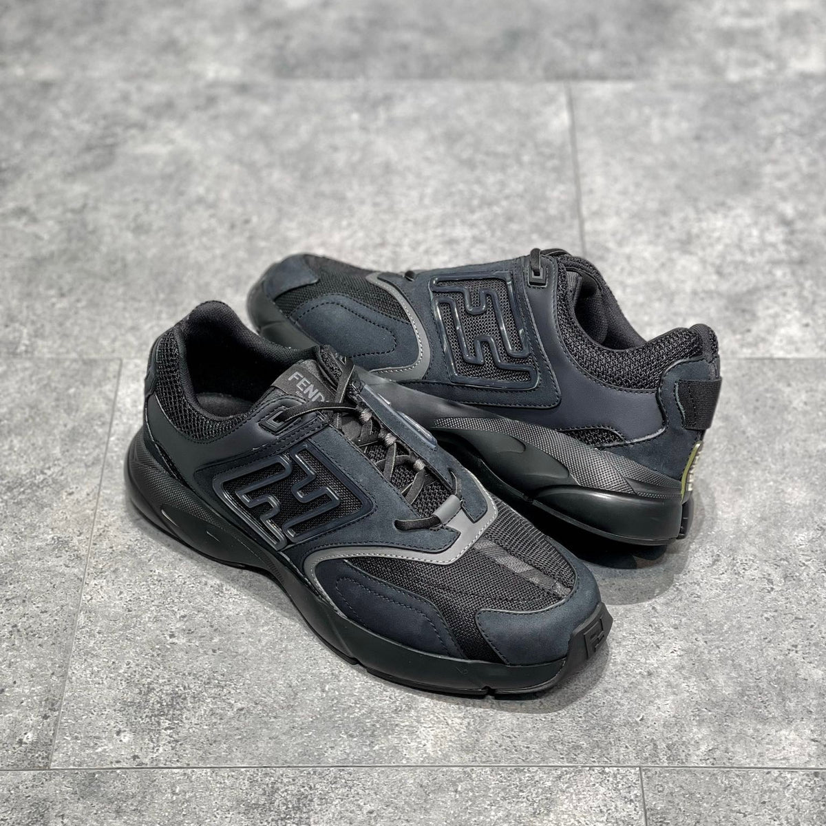 FEN FASTER SNEAKERS