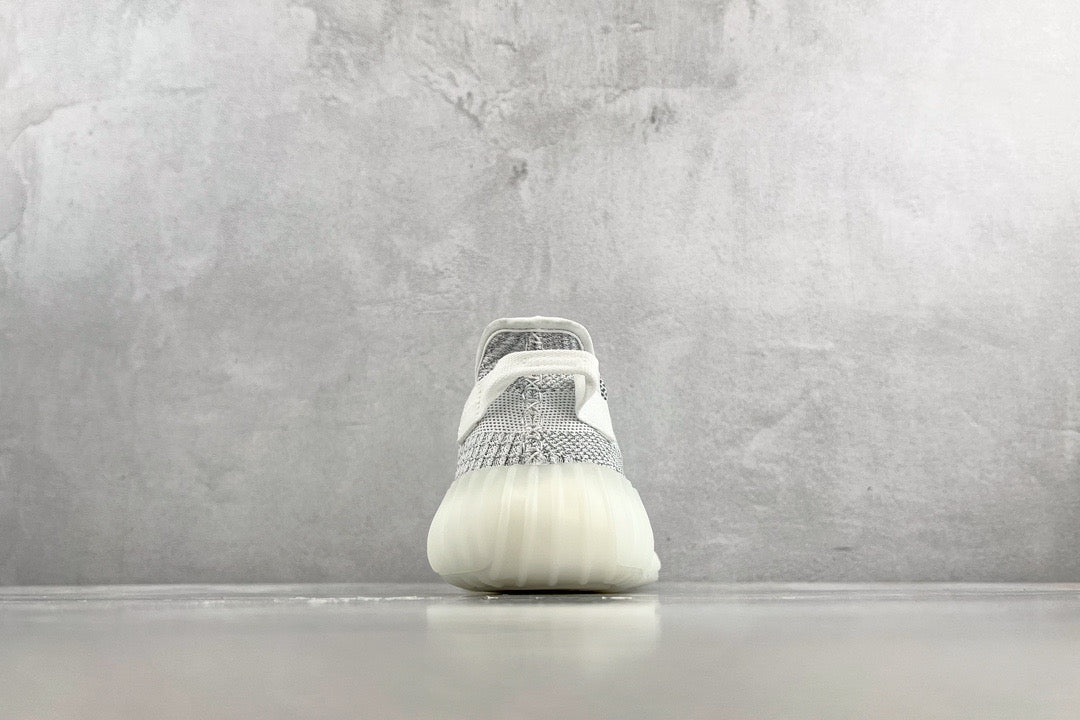 YEEZY BOOST 350 V2