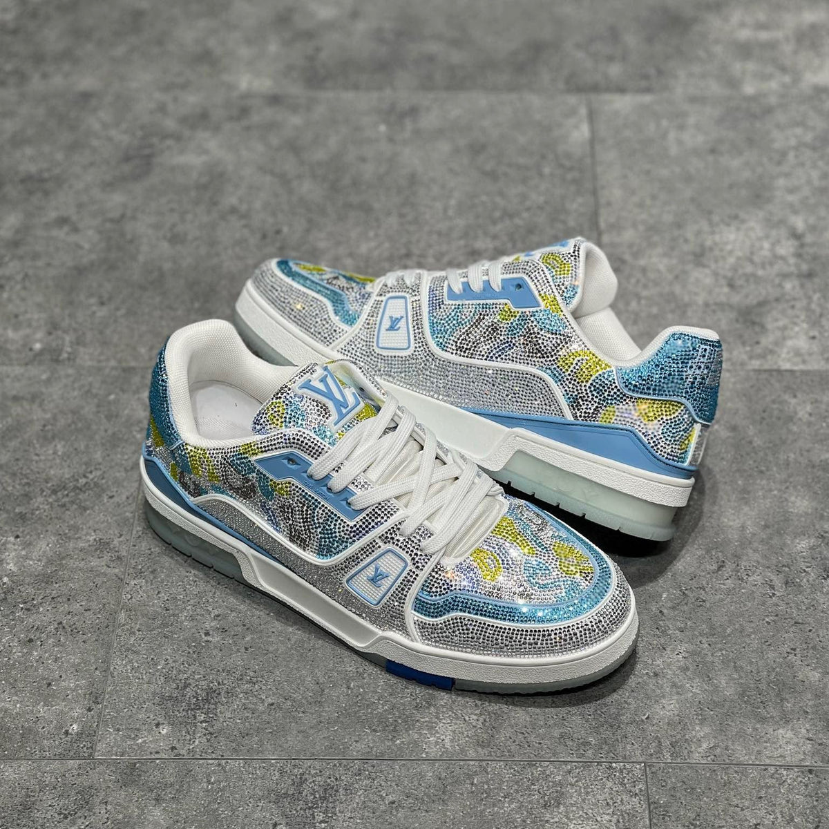 LOU TRAINERS
