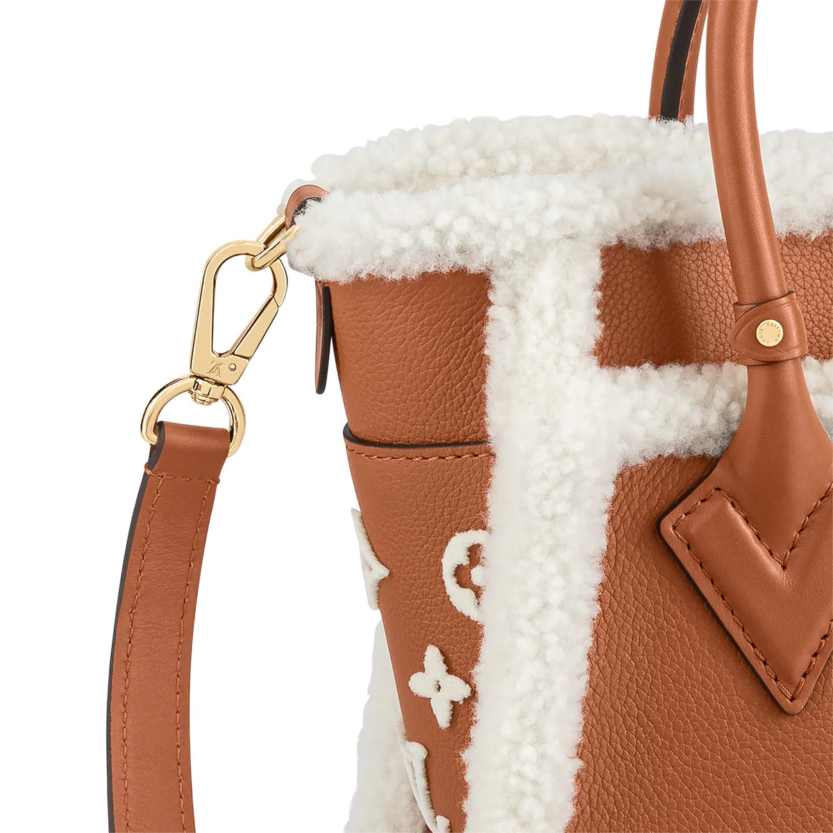 Louis Vuitton On My Side PM Caramel