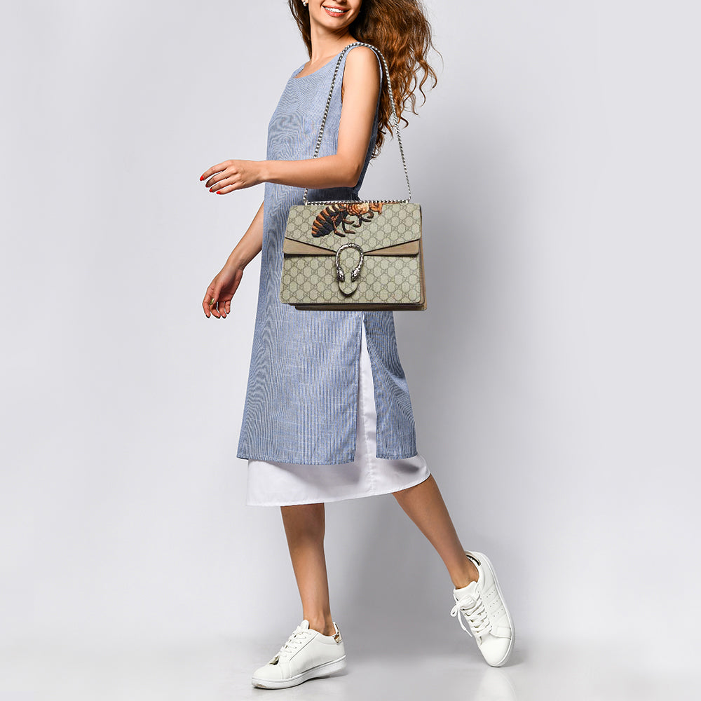 GUCCI Beige GG Supreme Canvas and Suede Medium Bee Embroidered Dionysus Shoulder Bag