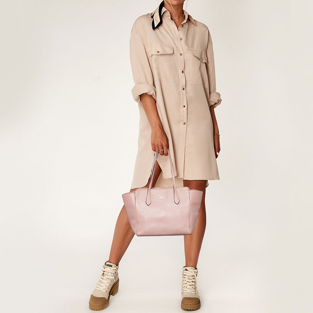 GUCCI Pink Pebbled Leather Small Swing Tote