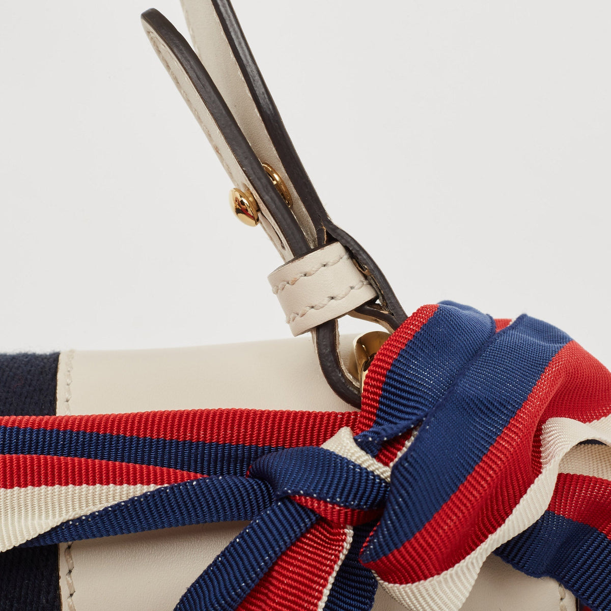 GUCCI Off White Leather Small Web Sylvie Shoulder Bag