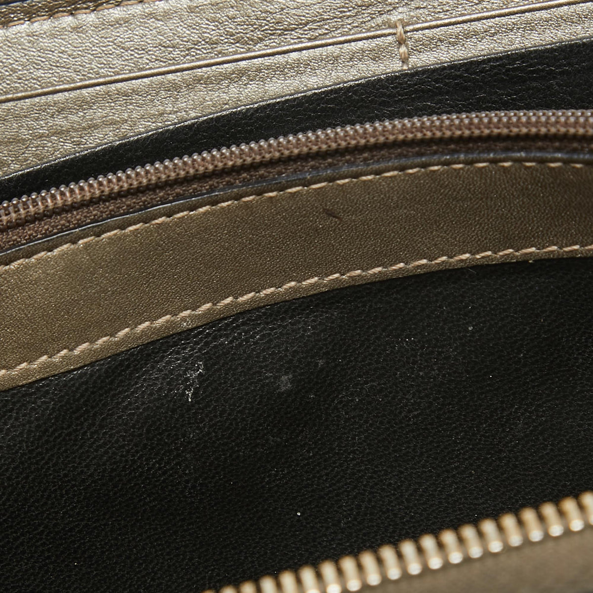 GUCCI Olive Green ssima Leather Zip Around Continental Wallet