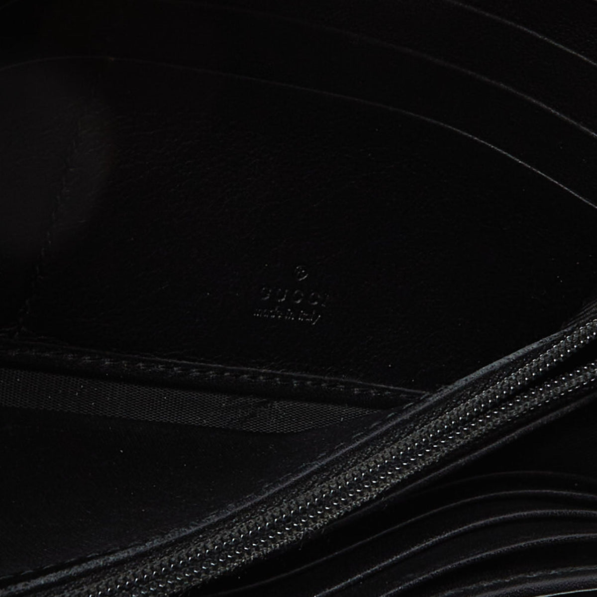 GUCCI Black ssima Leather Flap Continental Wallet