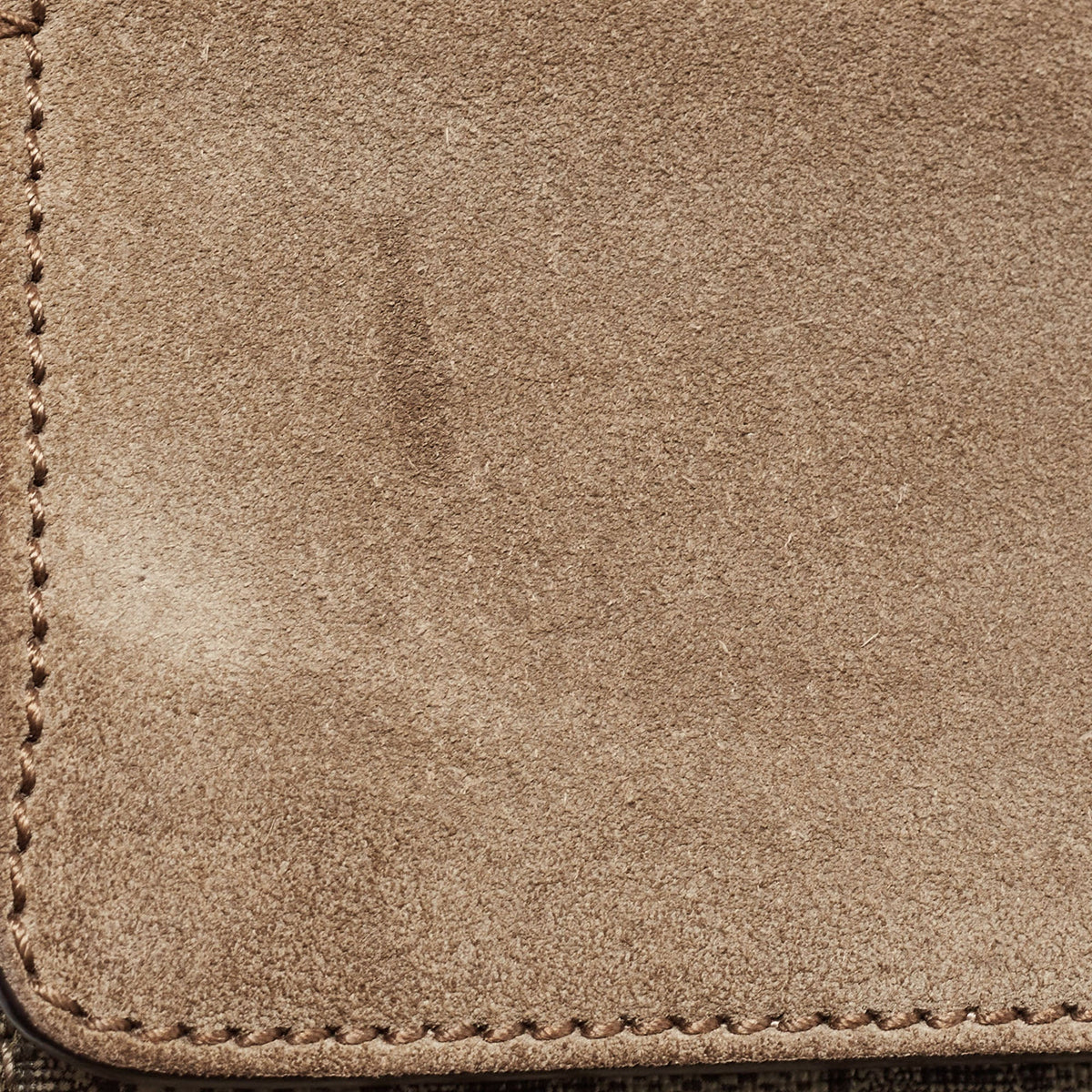 GUCCI Beige GG Supreme Canvas and Suede Small Dionysus Shoulder Bag