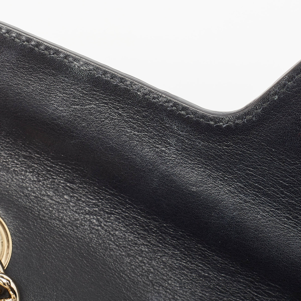 GUCCI Black Microssima Leather Medium Emily Shoulder Bag